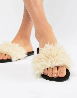 DESIGN Fuzz Faux Fur Sliders