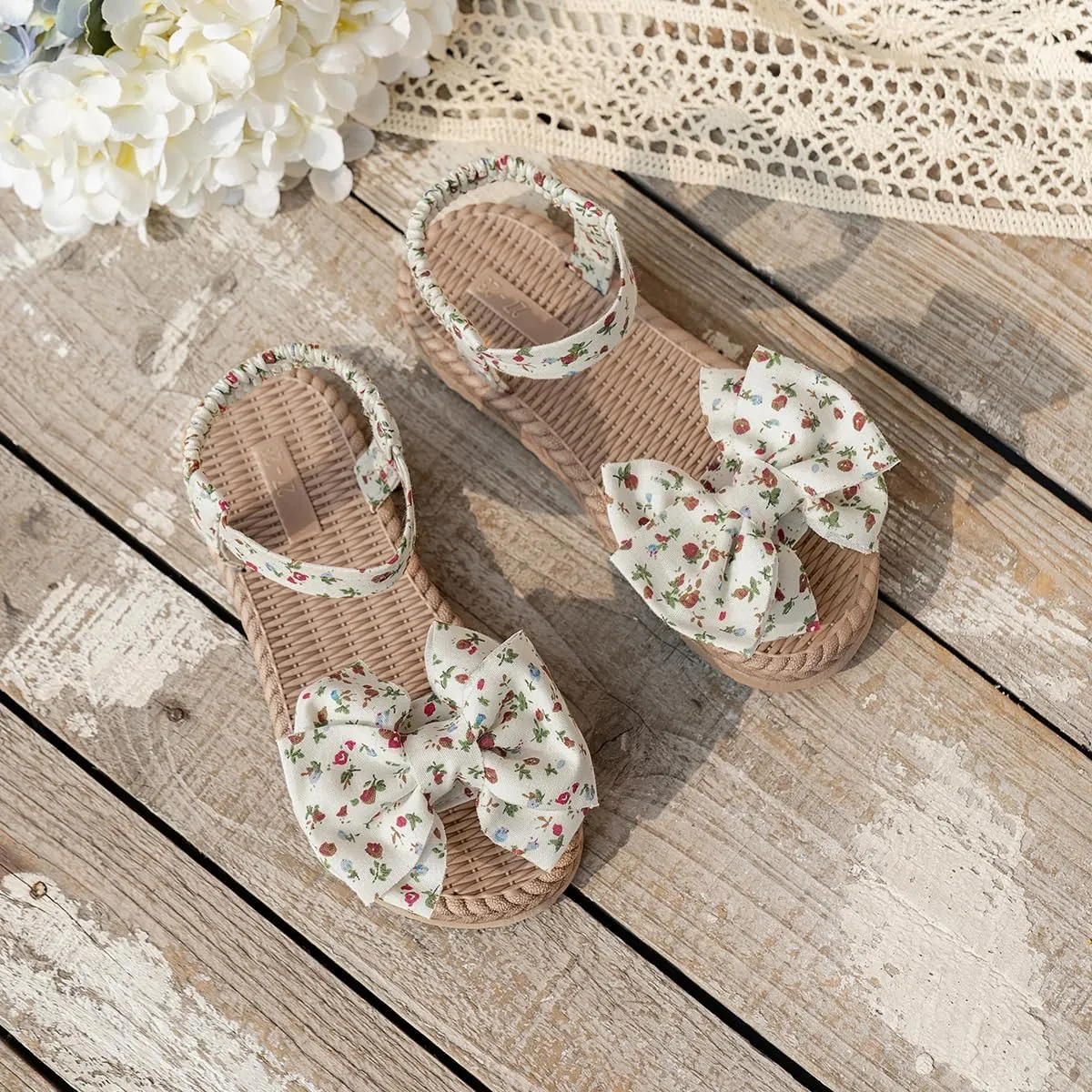 Kids' Open Toe Platform Sandals - Stylish Summer Slides with Bow Tie Design, Perfect Outdoor Footwear