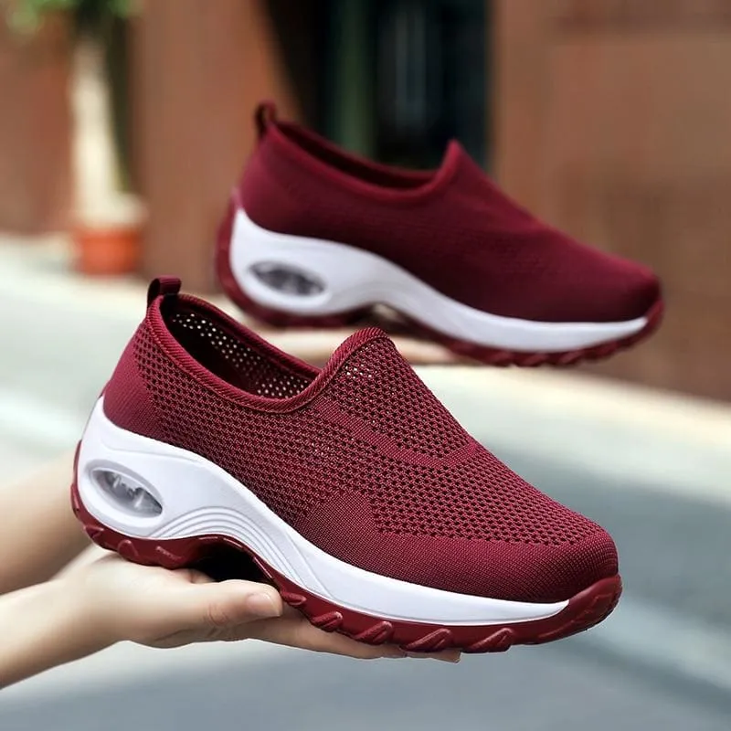 Lightweight Soft-Soled Casual Air Sole Flywire Sneaker For Women