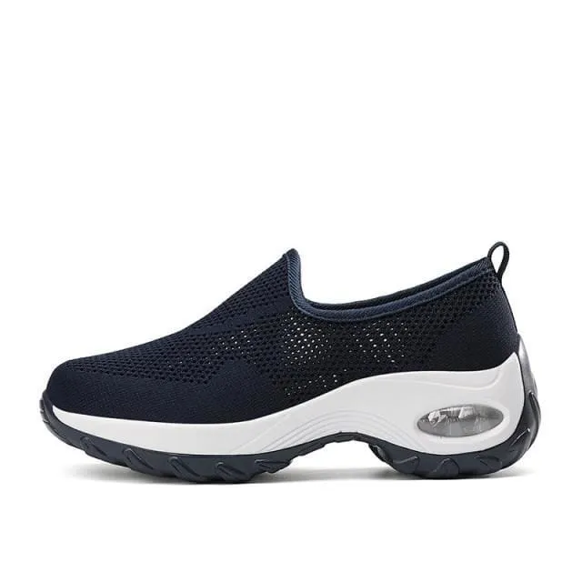 Lightweight Soft-Soled Casual Air Sole Flywire Sneaker For Women