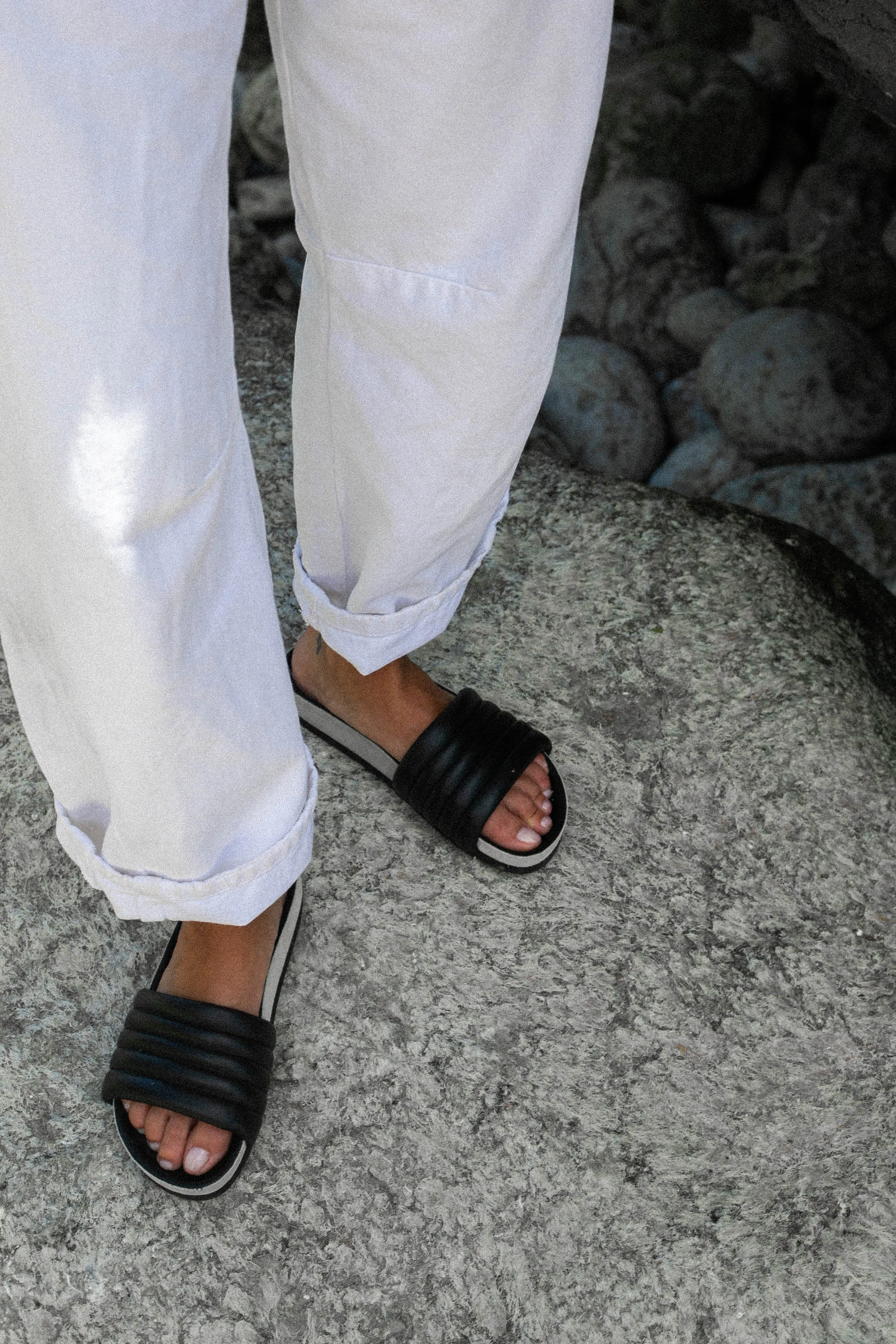 Lizzie Sandal Black