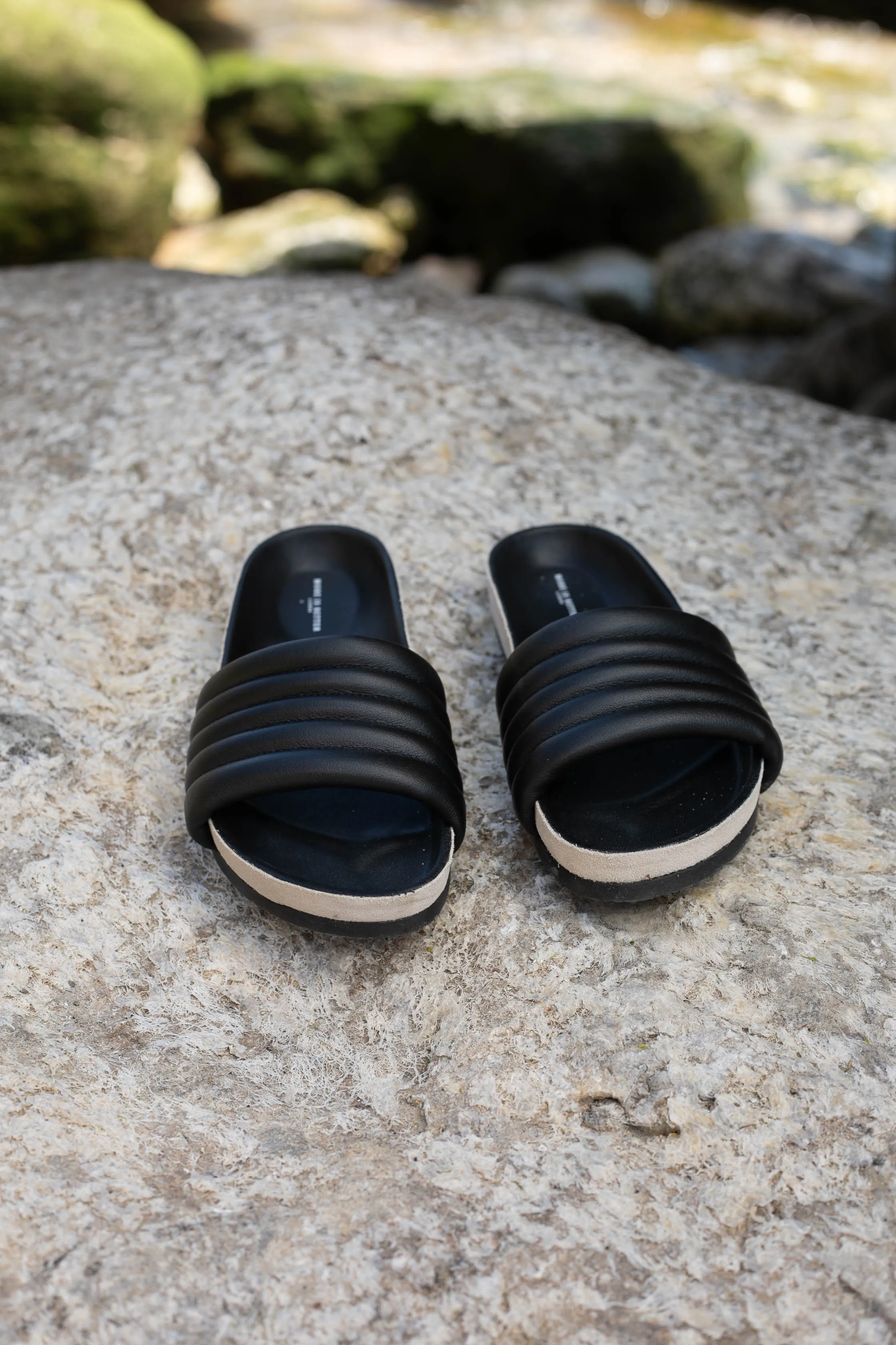 Lizzie Sandal Black