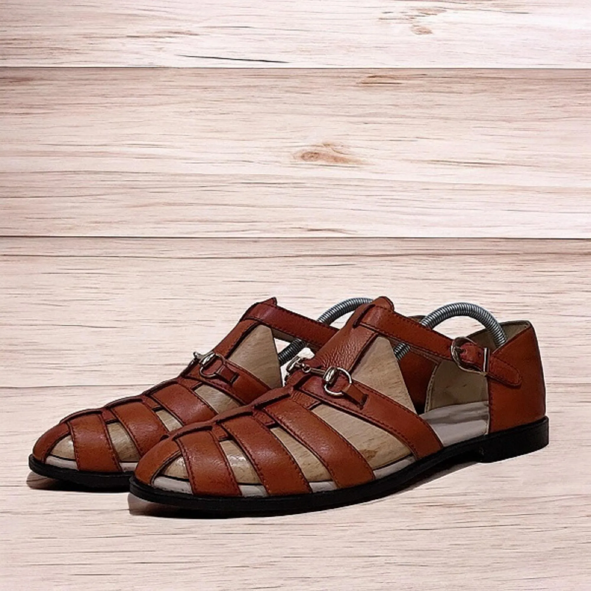 Tan Leather Sandals: Stylish Summer Shoes